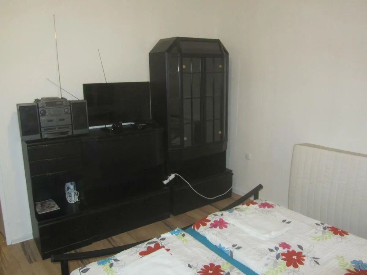 Apartment Fewo Pazmaniten Vienna Austria